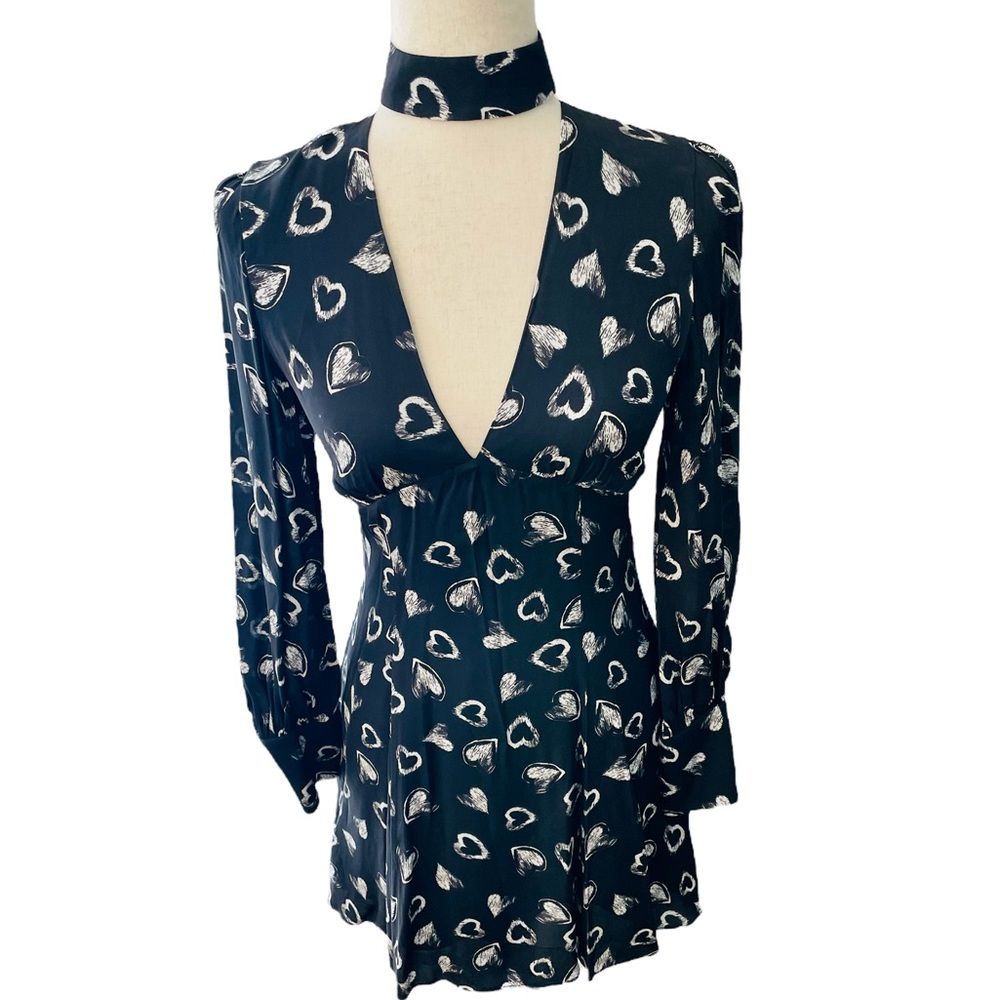 Alice + Olivia Elia Cutout Heart Mini Dress with Choker - Picture 2 of 16